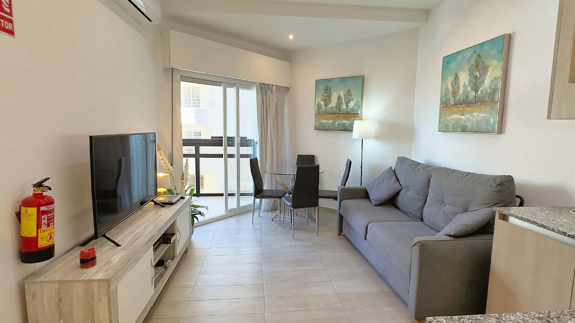 Ferienhaus Skol 350. Great 2 Bedroom Apartment In Skol Marbella